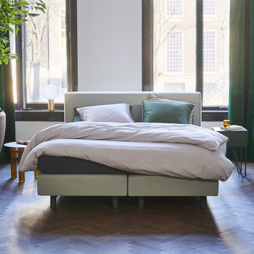 Vieux Box Spring Belle Literie